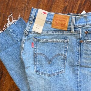 Blue Ladies Levi’s Jeans